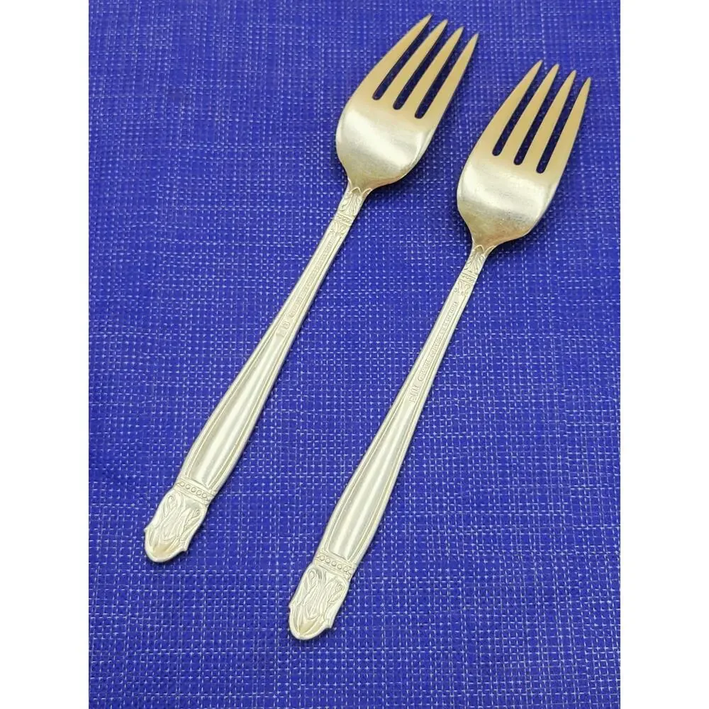 Holmes & Edwards International Silver 1938 Danish Princess Dinner Fork Set of 2